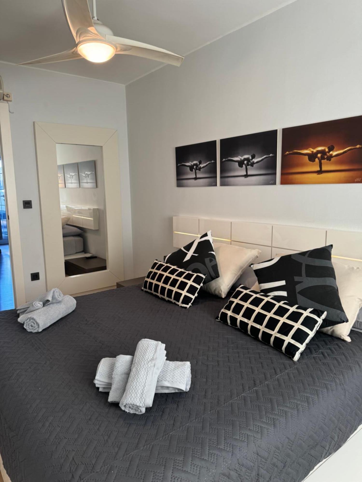 Atico Centro Sol Y Vistas Apartment Zaragoza Ngoại thất bức ảnh